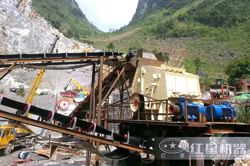 河南客戶現場，設備配置：反擊破